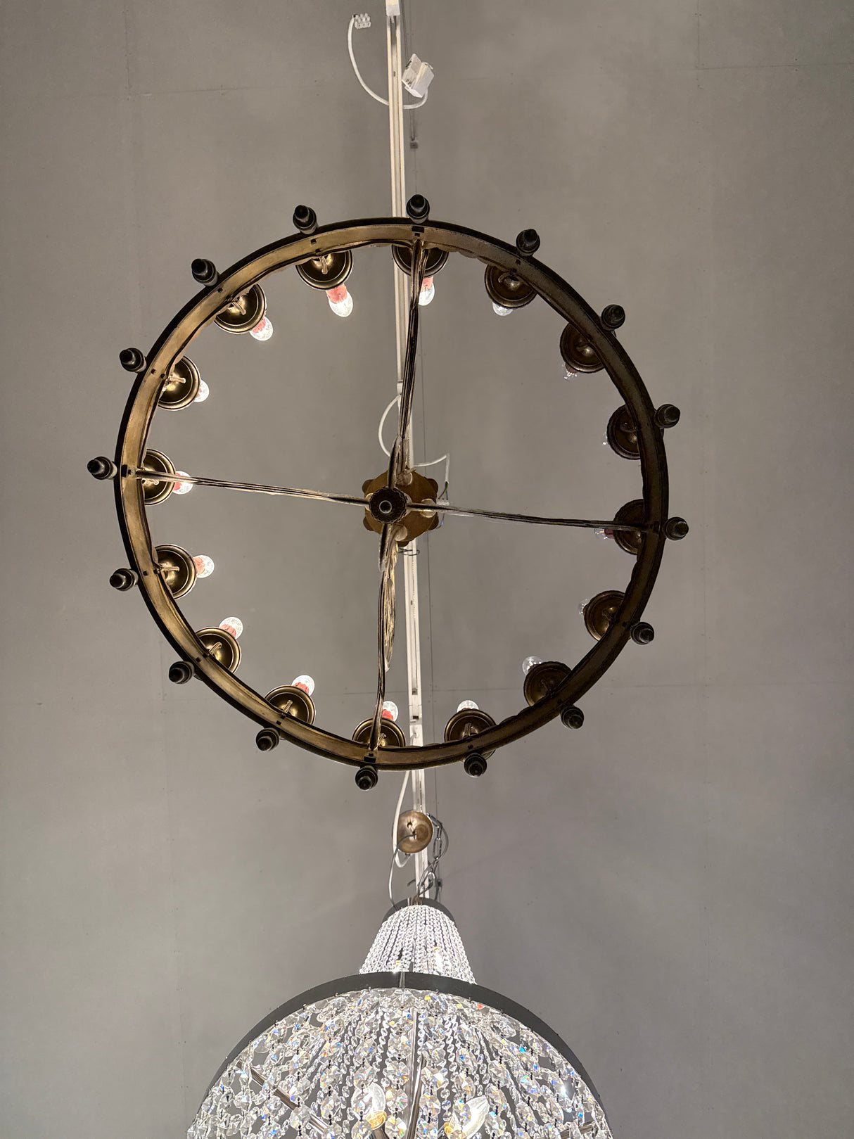 Brass lamp. Diameter 73cm, height without chain 44cm.