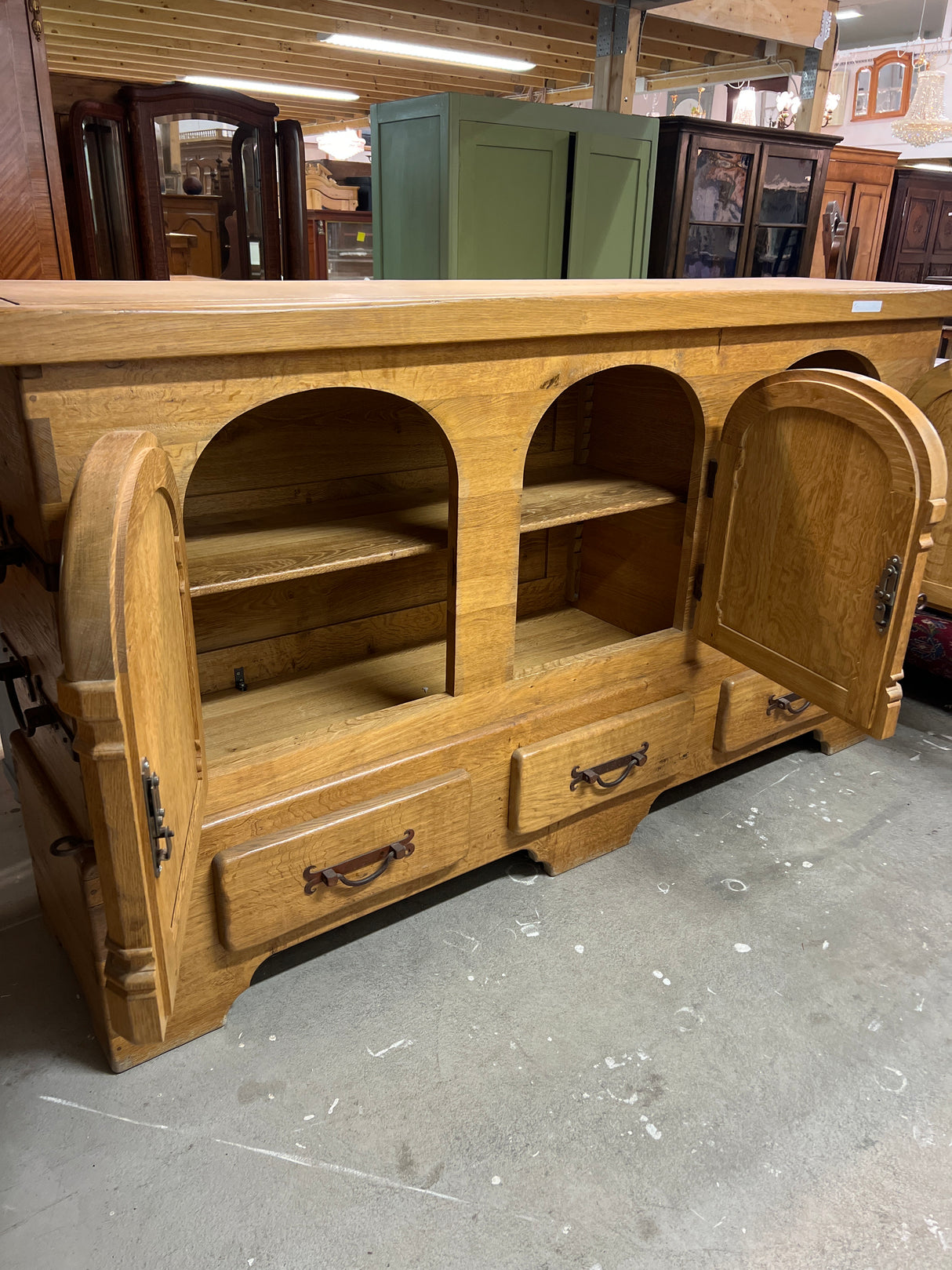 Gorgeous oak sideboard L.232.5cm, D. 56cm and H. 130cm