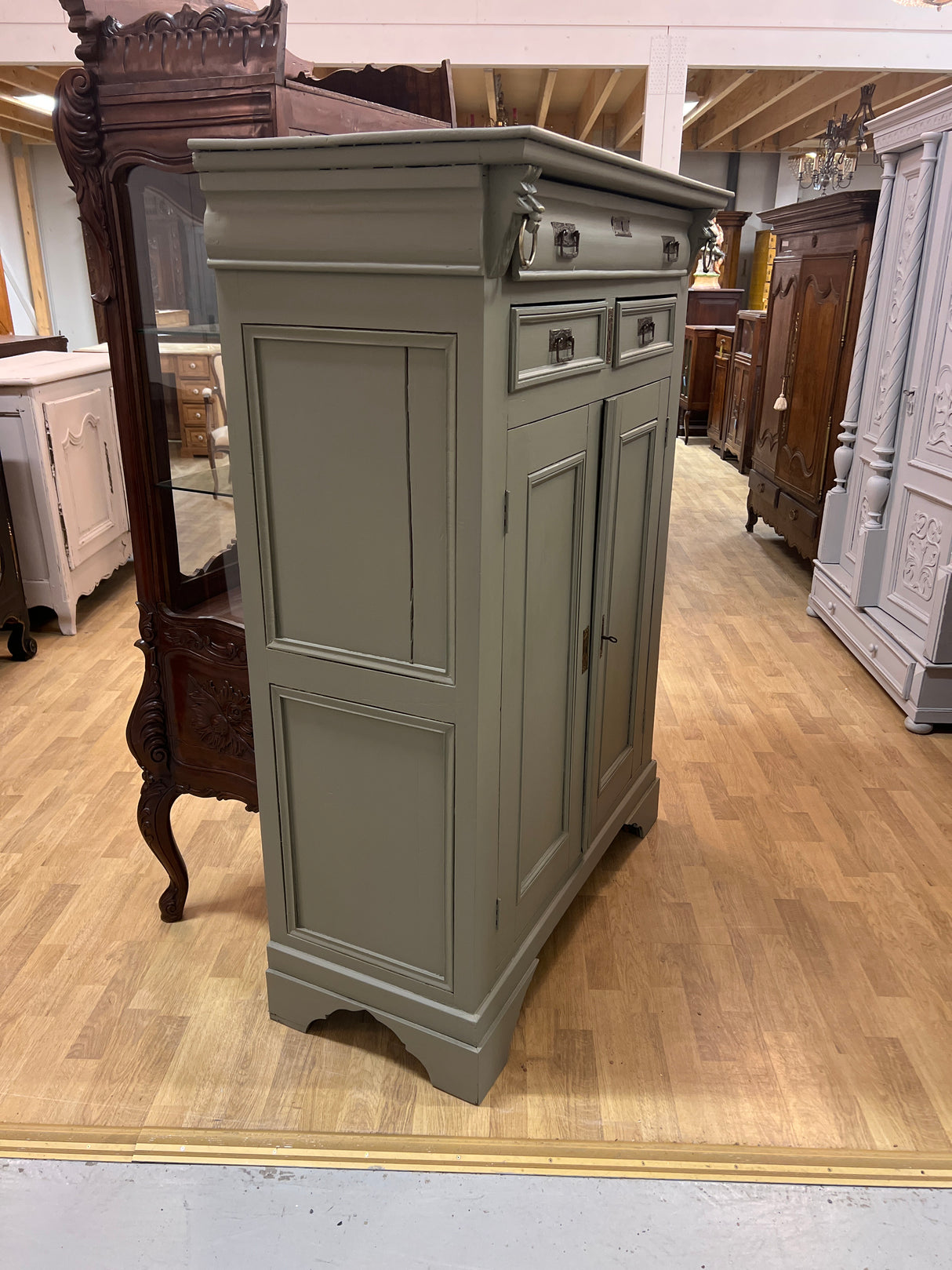 Liinavaatekaappi L.110cm, S.50cm, K.151cm