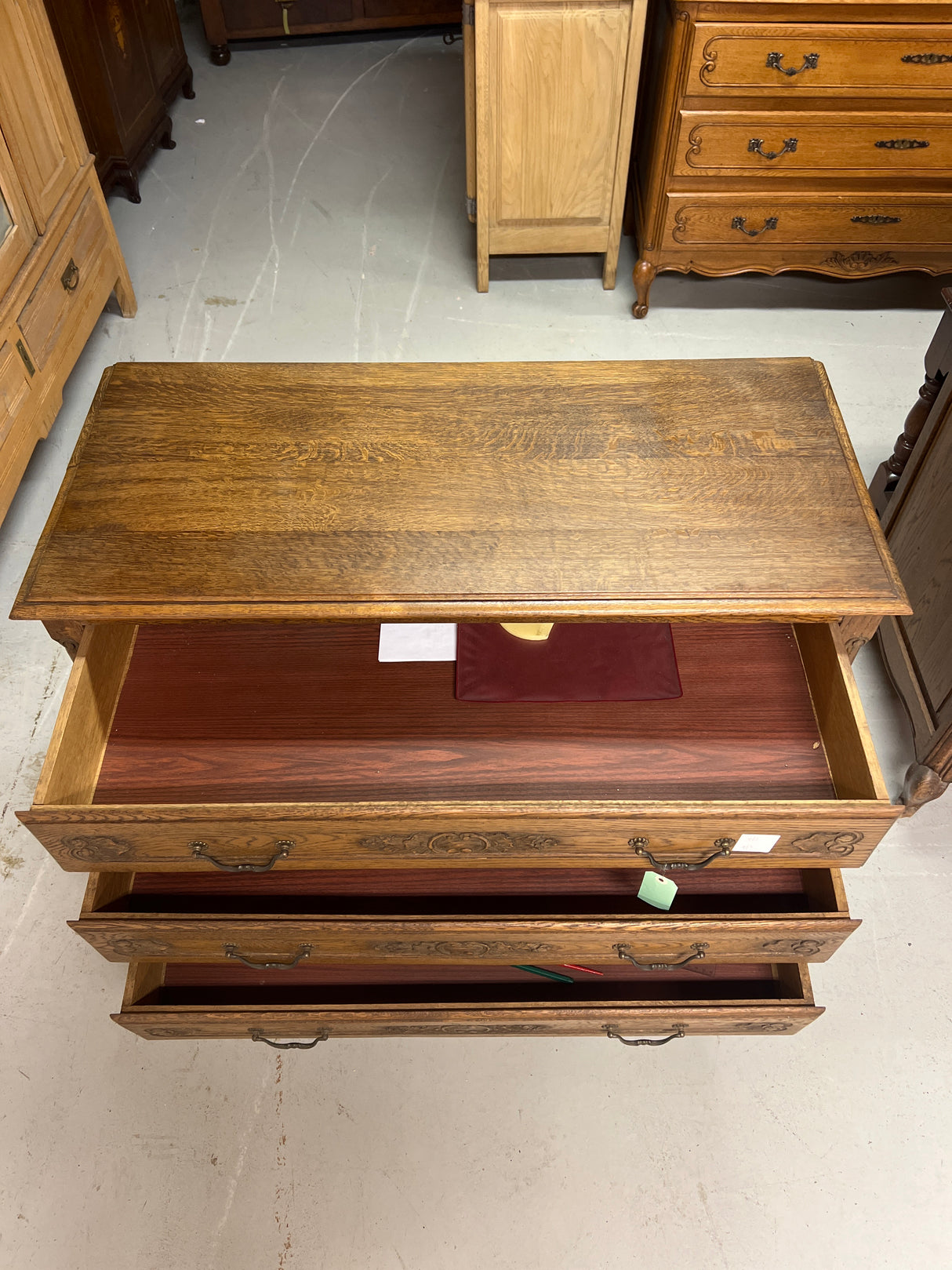 Rococo chest of drawers