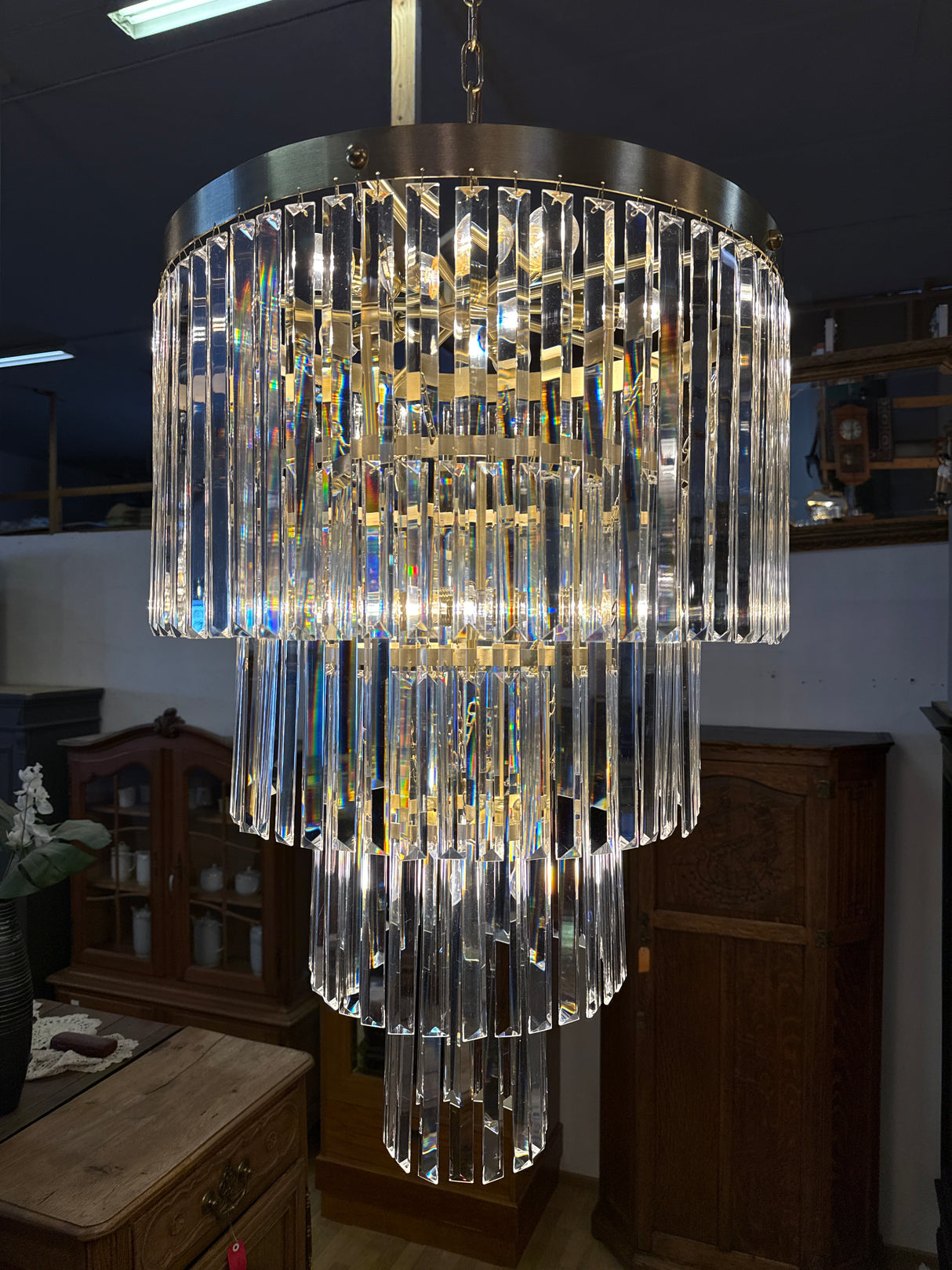 Moderni kristallivalaisin K.85cm, H.58cm