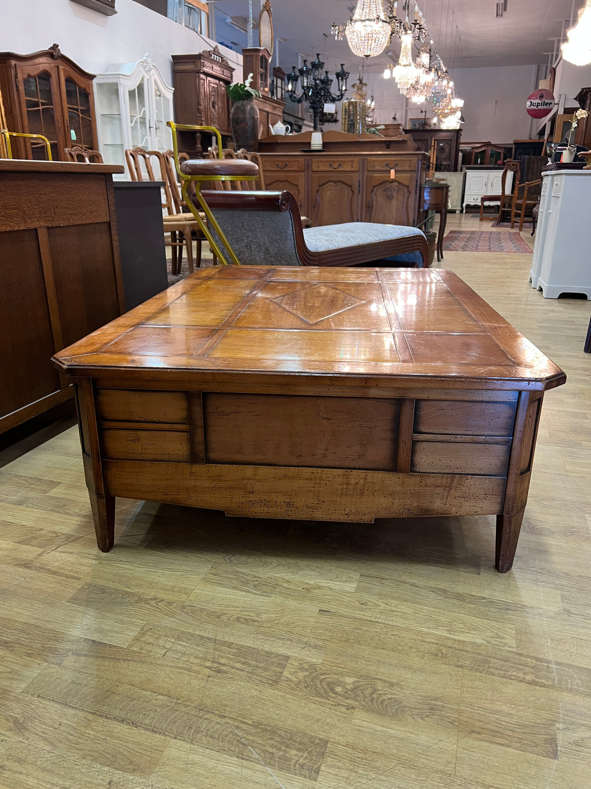 Solid wood coffee table W. 135cm, D. 95cm and H. 42.5cm.