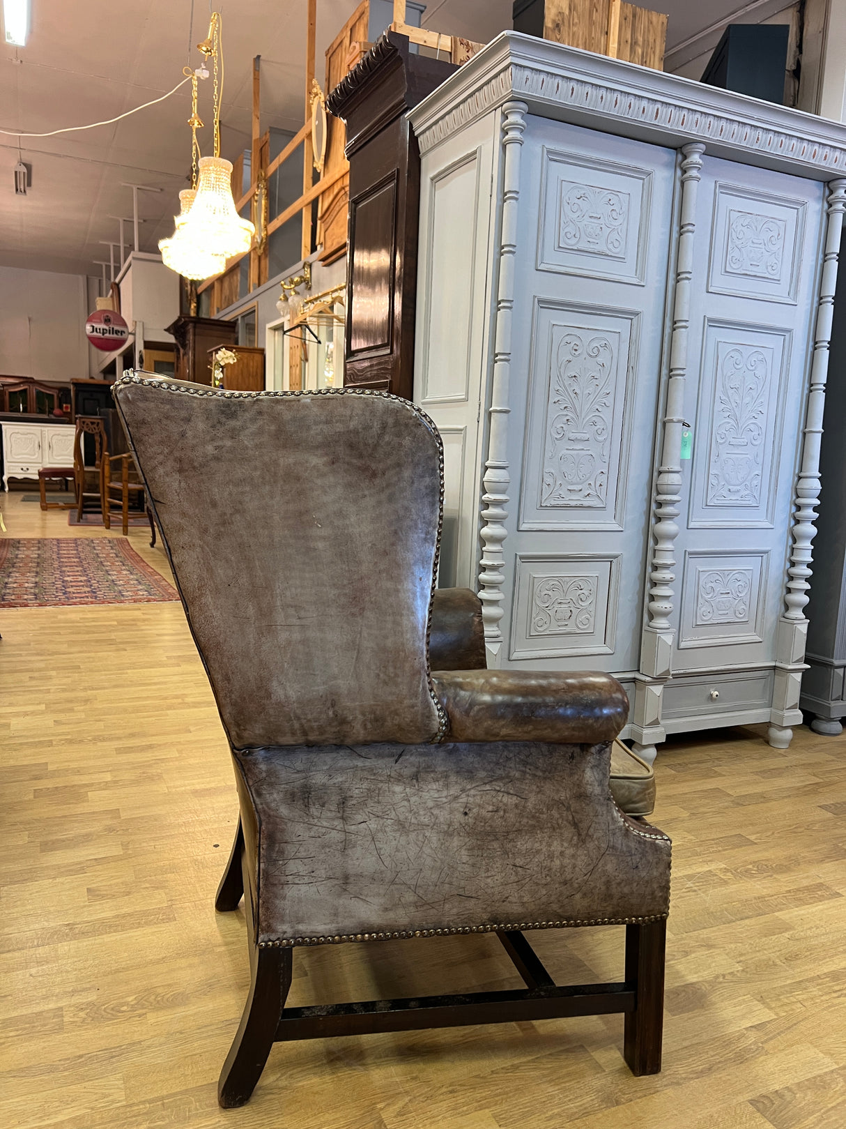 Chesterfield lounge chair L. 78cm, SN70cm and H.104cm.