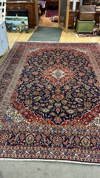 Upea aito käsinsolmittu villamatto 392cm x 280cm Kashan