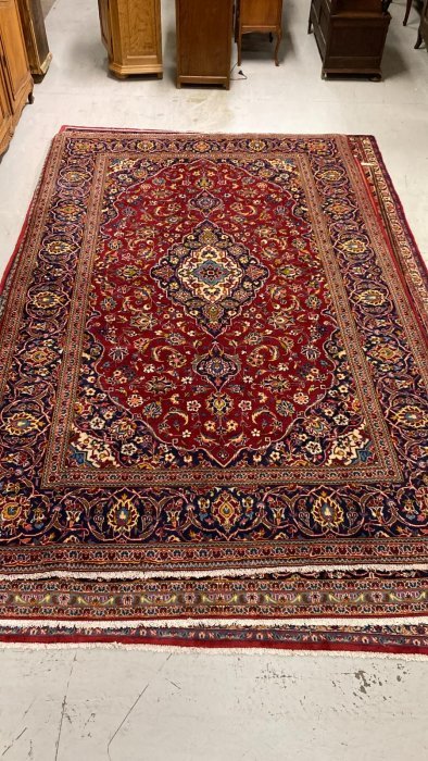 Upea aito käsinsolmittu villamatto 308cm x 193cm Kashan