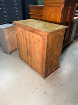 Talonpoikais senkki L. 101,5cm, S. 49cm ja K. 98cm.