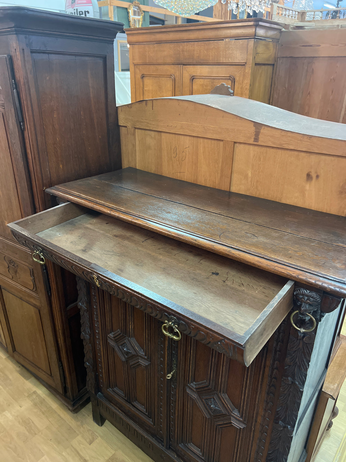 Renaissance cabinet W. 123.5cm, D. 50cm and H. 145cm.