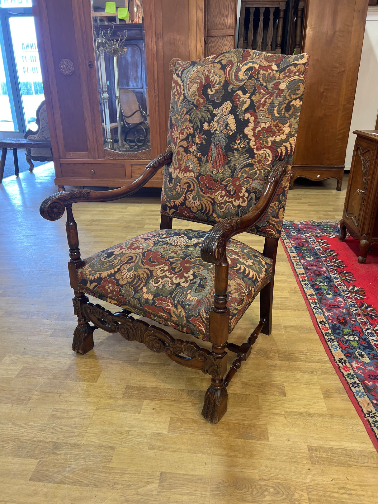 Kaunis karmituoli L. 67cm, S. 75cm ja K. 112cm