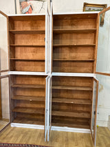 Huikea astia/kirjakaappi L.195cm, S.32cm, K.257cm