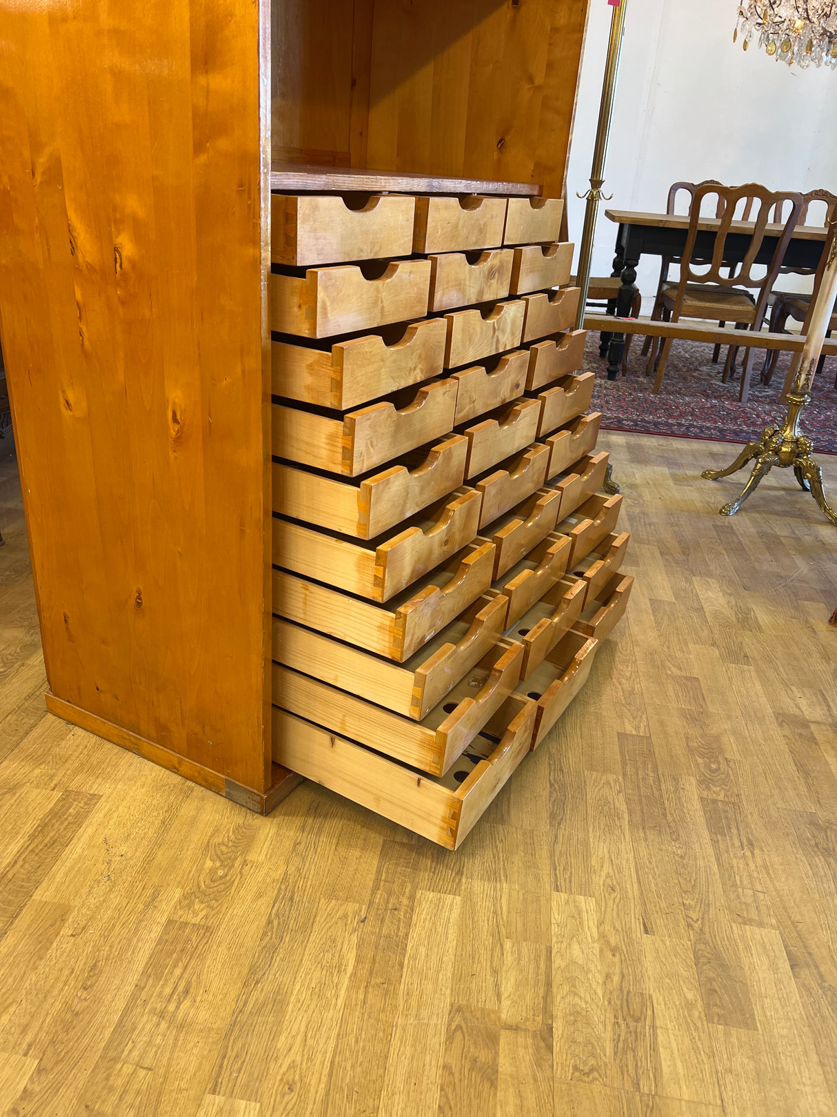 Magnificent old filing cabinet from the city of Heinola, W 99.5cm, D 48.5cm, H 140.5cm