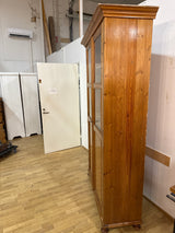 Huikea talonpoikaisvitriini L.132cm, S.51.5cm, K.225cm