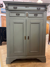 Liinavaatekaappi L.110cm, S.50cm, K.151cm