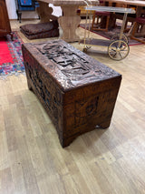 Arkku L. 89cm, S. 43cm ja K. 50cm