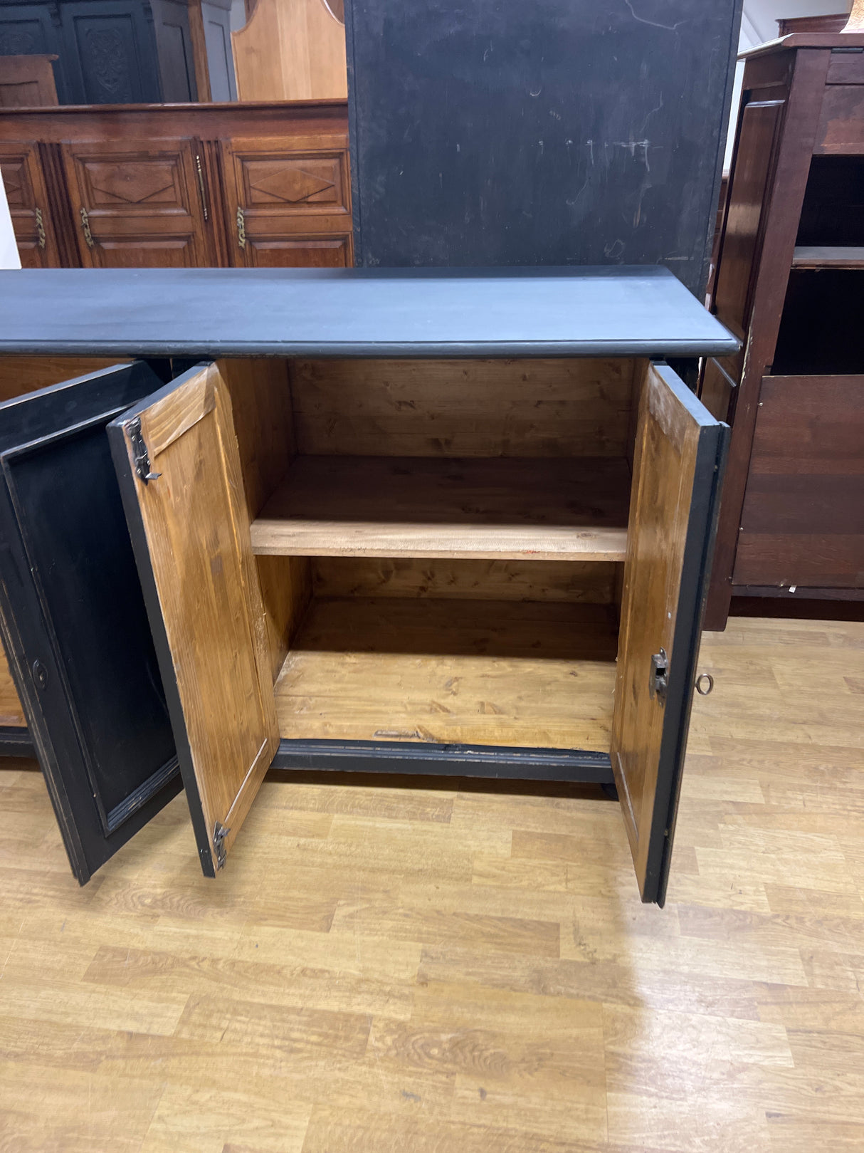 Gorgeous black sideboard/counter/island W.200cm, D.68cm and H. 85cm