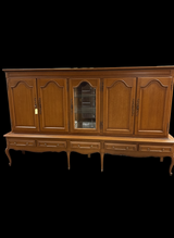 Upea rokokoo Leveä vitriini L.262cm, S.52.5cm, K.154cm