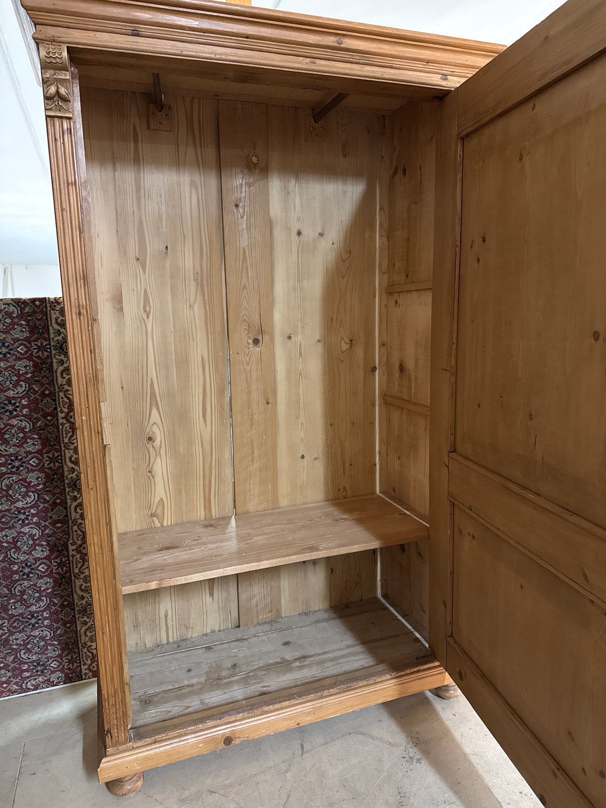 Talonpoikais-vaatekaappi L.103cm, S.50cm, K.168.5cm