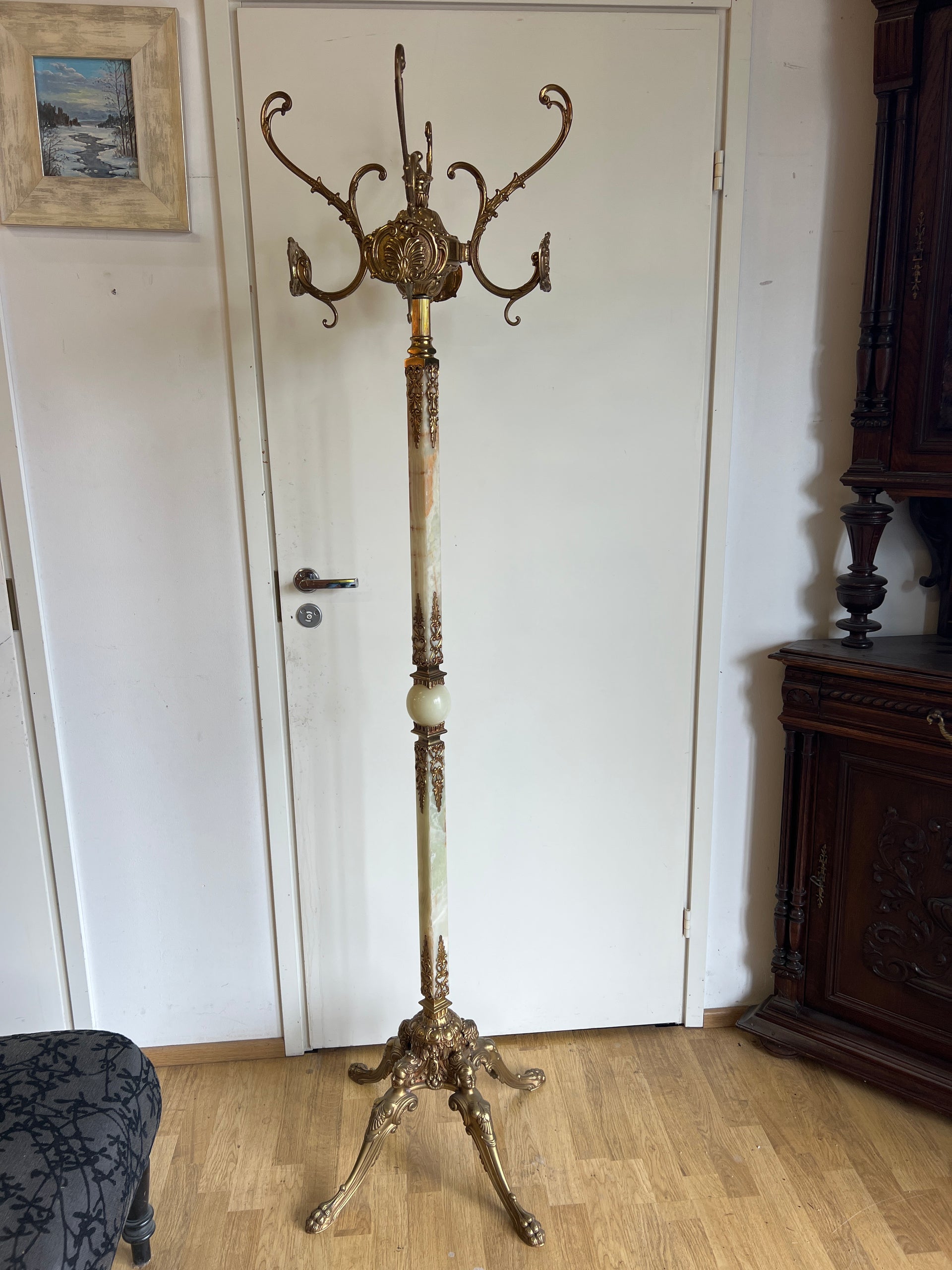 Brass/bronze/marble coat rack 186cm – Lahden Antiikkitukku