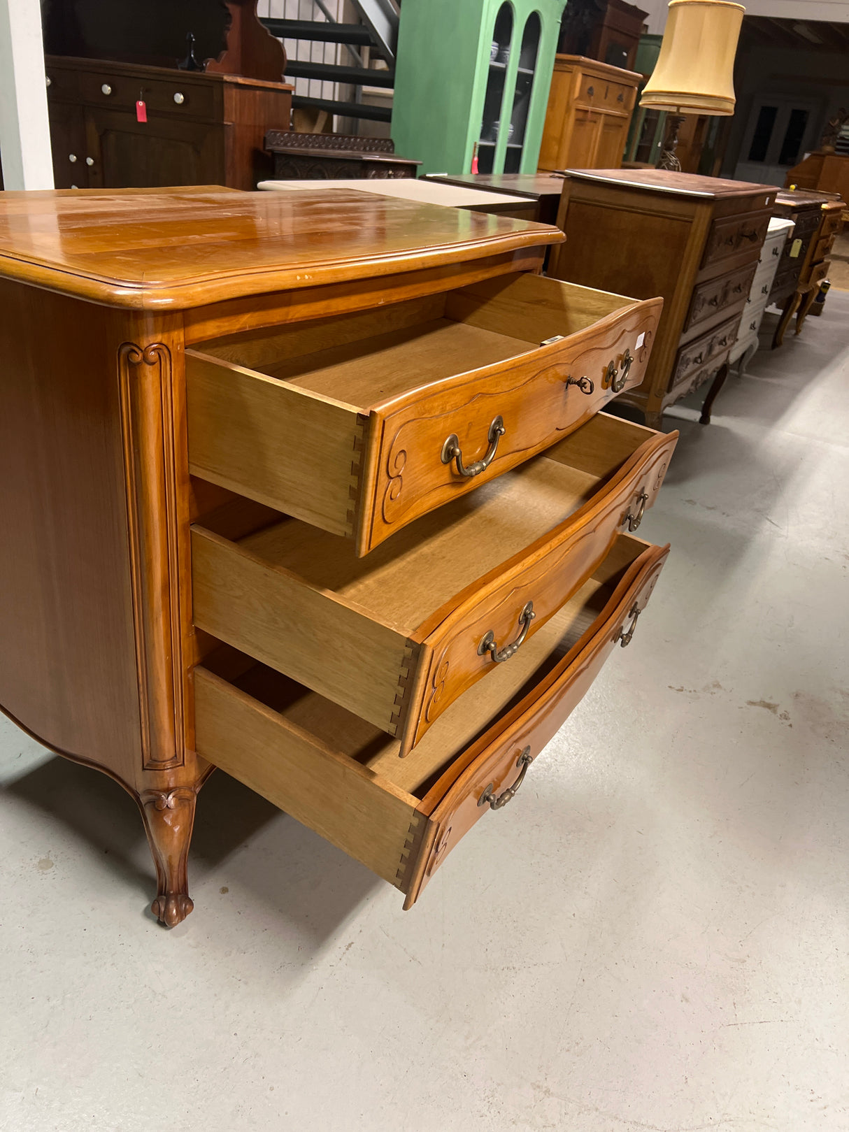 Rokokoo pikku senkki L. 100vm, S. 49cm ja K. 85cm