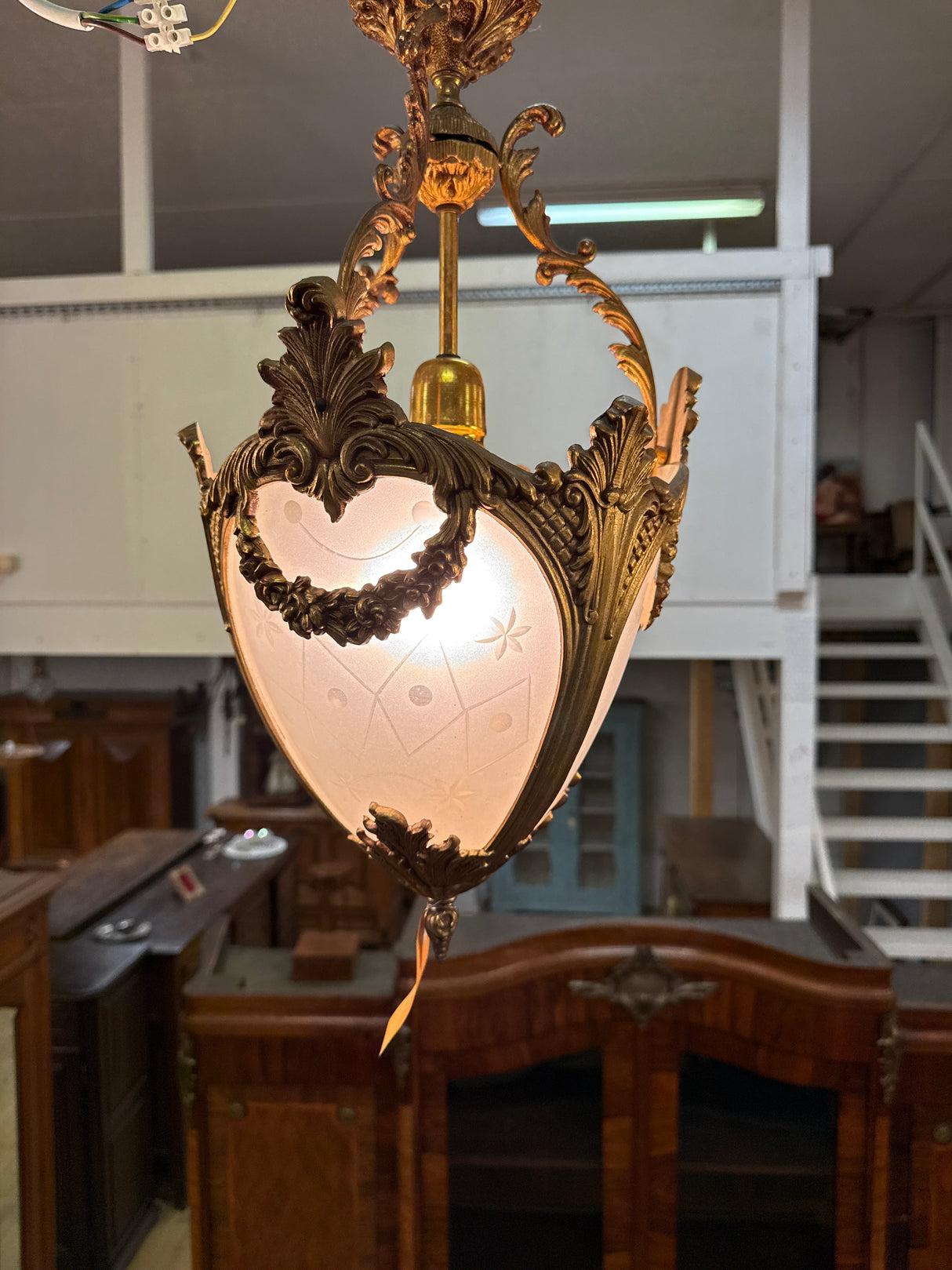 Gorgeous brass lamp W.50cm, H.28cm