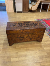 Arkku L. 89cm, S. 43cm ja K. 50cm