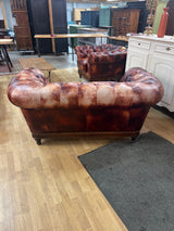 Chesterfield sohva 2-istuttava L. 170cm, S. N.100cm ja K. 76cm