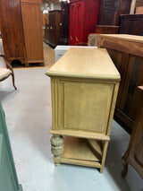 Barokki senkki/tv-taso L.110cm, S. 44,5cm ja K. 85,5cm
