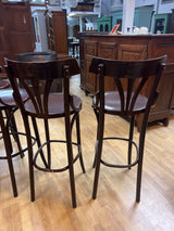 Thonet baarijakkarat 4kpl K. 111cm, istumakorkeus 80cm, halk 41cm