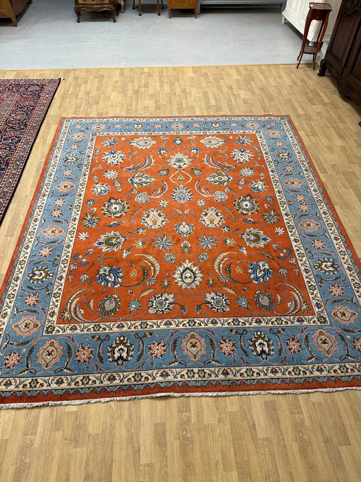Upea aito käsinsolmittu villamatto 300cm x 250cm Kashmär
