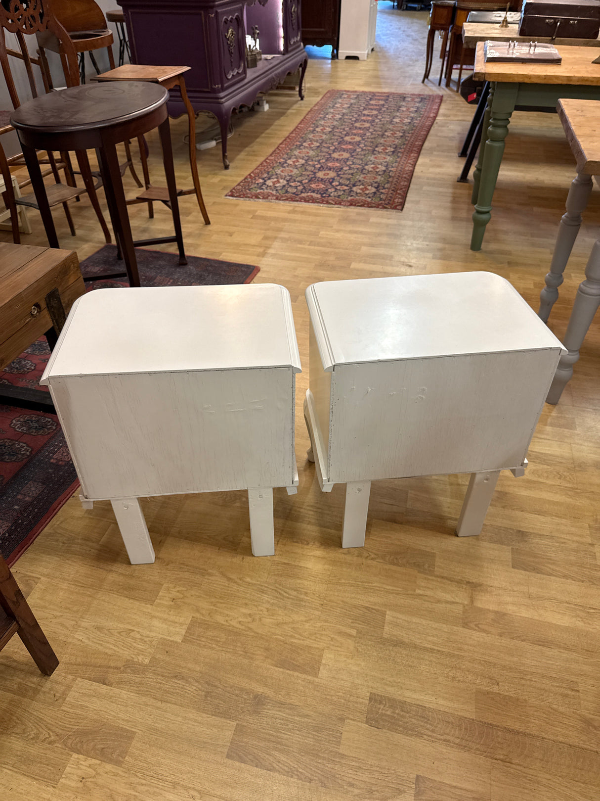 Rococo bedside tables W.48.5cm, D.35.5cm, H.59.5cm