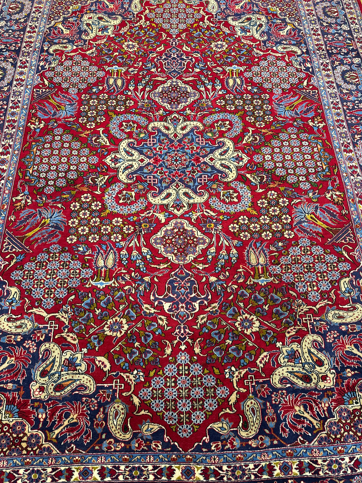 Käsinsomittu villamatto Näjäf abad 408cm x 302cm