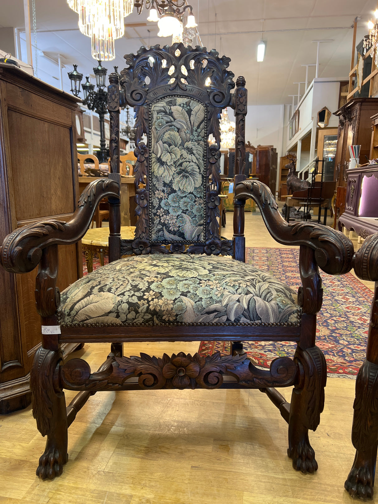 Upea tuolipari saatavana 2 kpl L. 85cm, S. 70cm ja K. 130cm