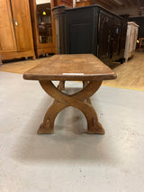 Coffee table, oak. L. 121cm, W. 50cm and H. 44cm