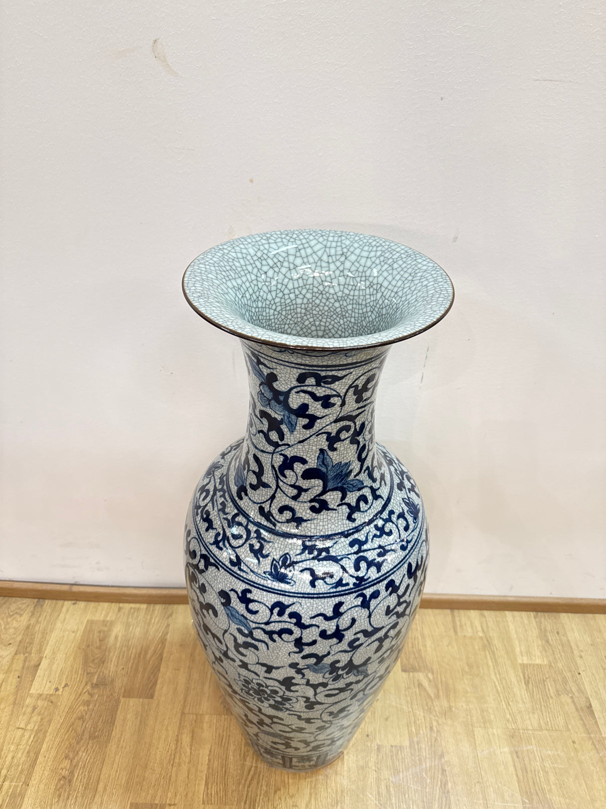 Kaunis iso Kiinalainen malja K.95cm, H.35cm