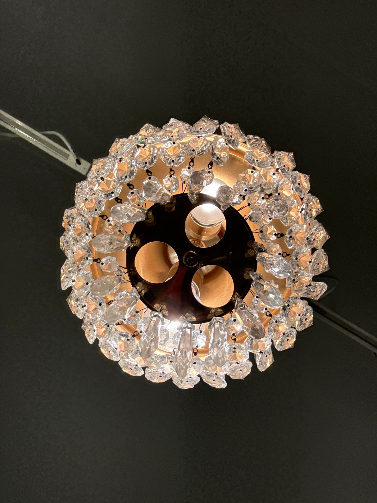 Crystal lamp H.40cm (excluding chain) W.25cm
