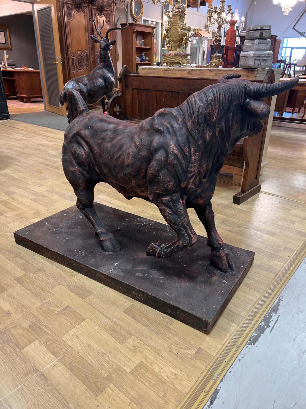 Rauta härkä 130cm x 60cm x 95cm