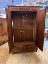 Upea jugend vaatekaappi L. 130cm, S. 57cm ja K. 207,5cm