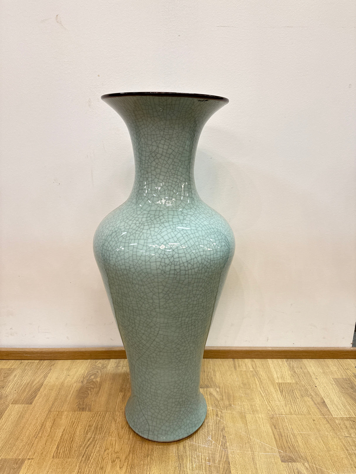 Upea Kiinalainen posliinivaasi K.86cm, H.36cm