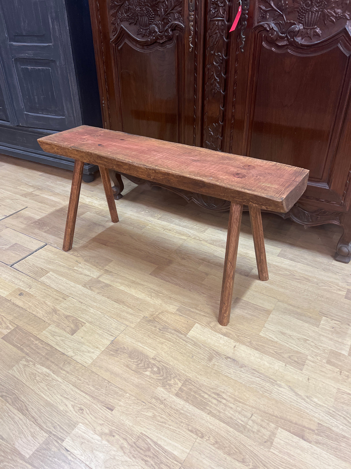 Hieno talonpoikais penkki L. 99cm, S. 26cm ja K. 47,5cm