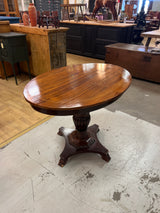 Biedermeier pöytä L. 102cm, S. 72cm ja K. 74cm