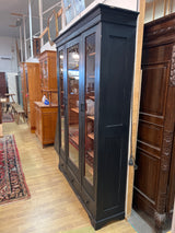 Mahtava kirjakaappi L. 154cm, S, 42cm ja K. 218cm