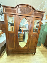 Stunning Art Nouveau cabinet with bevelled mirrors W.155cm, D.57cm, H.224.5cm
