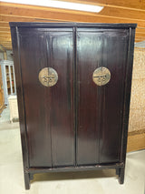 Erittäin harvinainen kiinankaappi L.128cm, S.64.5cm, K.193.5cm