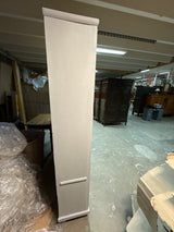 Kaunis vitriinikaappi L.203.5cm, S.37cm, K.205cm