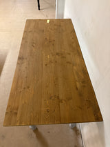 Talonpoikais-ruokapöytä P.168.5cm, S.77cm, K.78cm