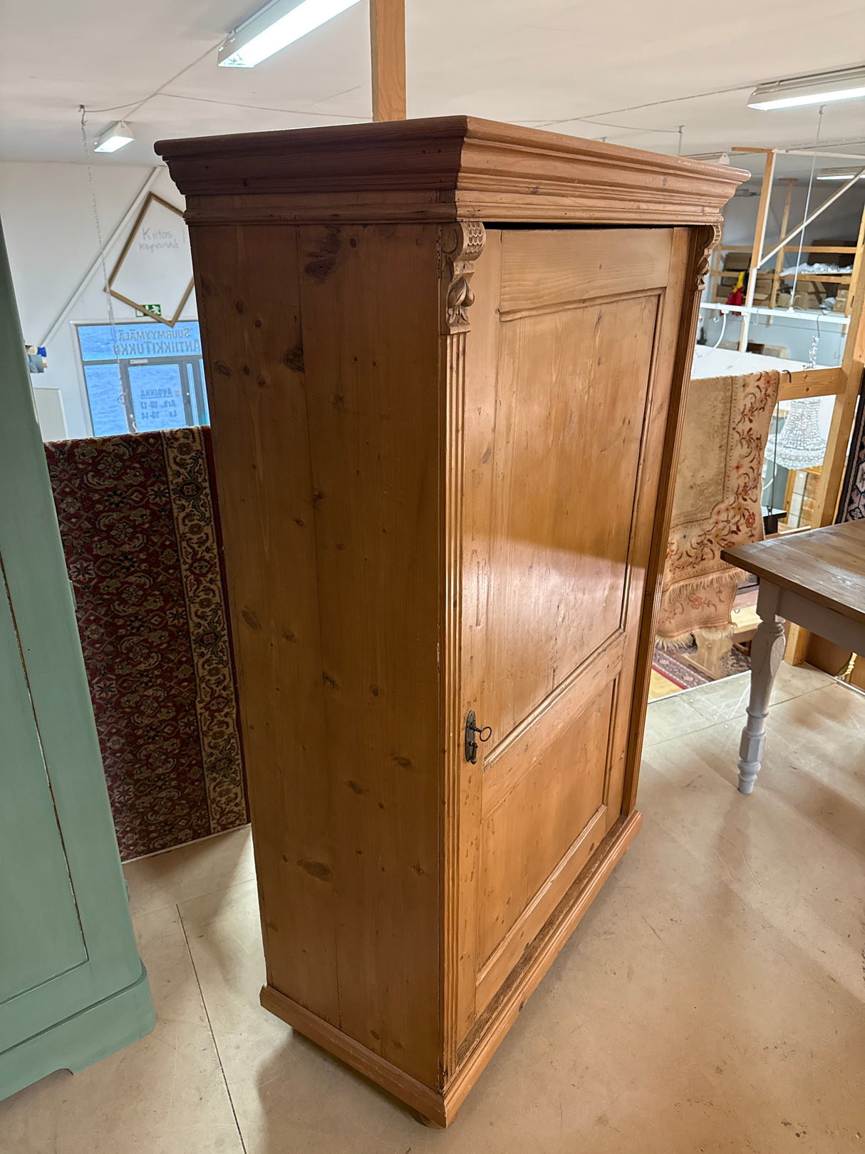 Talonpoikais-vaatekaappi L.103cm, S.50cm, K.168.5cm