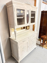Maalaisromanttinen astiakaappi L.138.5cm, S.51cm, K.230cm