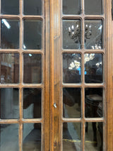 Beautiful small display cabinet L. 73.5cm, D. 38cm, H. 169.5cm