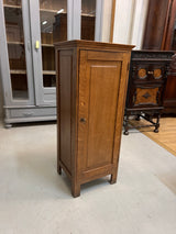 Arkistolipasto L. 41cm, S. 36,5cm ja K. 103cm