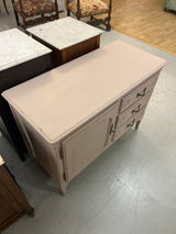 Kaunis pieni rokokoo senkki L. 101,5cm, S. 45cm ja K. 74,5cm