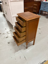 Pieni rokokoo-lipasto L.38cm, S.28cm, K.81cm